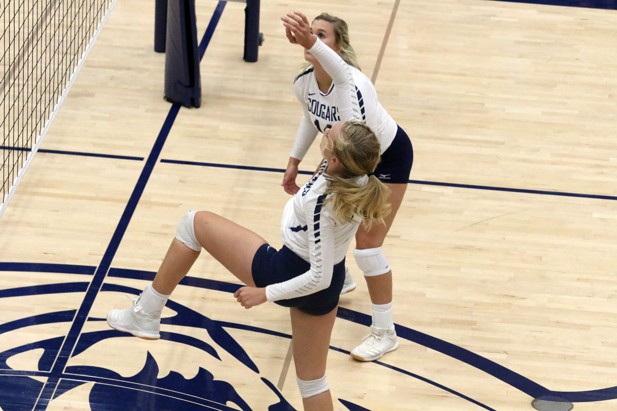 Cross County VB vs BDS (14).jpg
